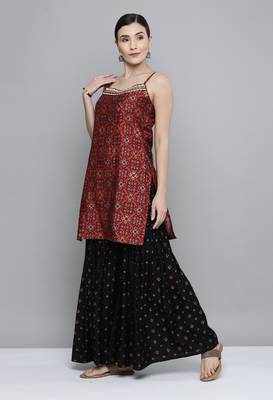 Maroon mirror silk blend salwar 4