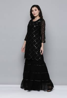 Black embroidered georgette salwar 4