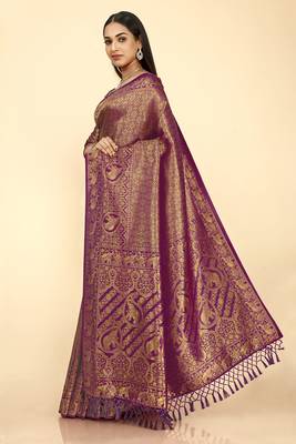 Magenta woven silk saree with blouse 3