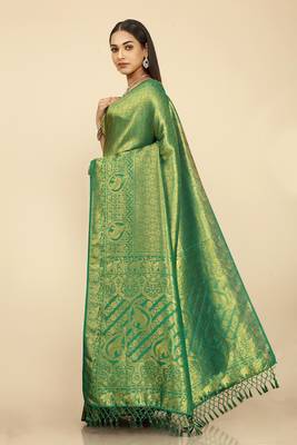 Green woven silk saree with blouse 3