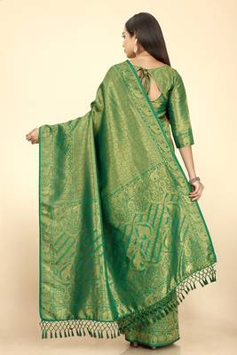 Green woven silk saree with blouse 4