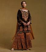 Green Floral Printed Kurta set by RITU KUMAR