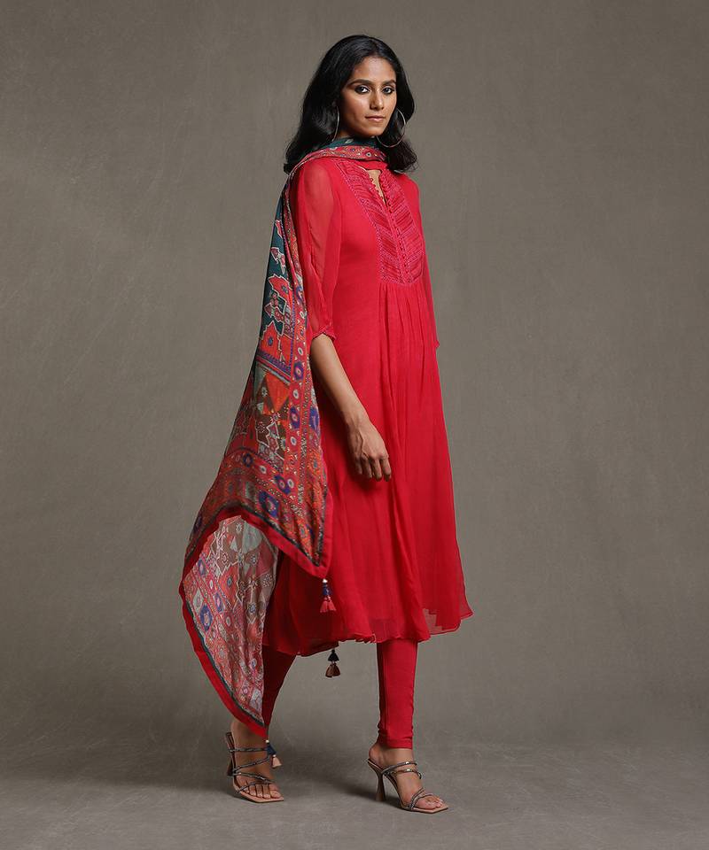 Fuchsia Kurta With Legging And Dupatta Set by RITU KUMAR