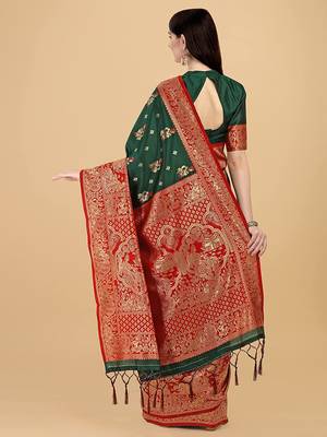 Green printed Banarasi silk blend saree with blouse 2