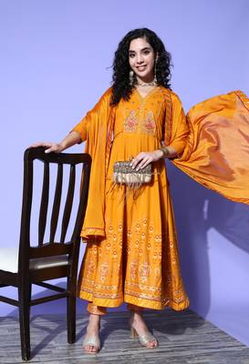 Mustard embroidered rayon salwar 4