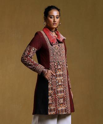 Black Printed Jacket by RITU KUMAR 4