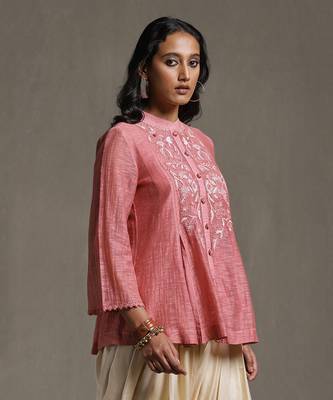 Pink Embroidered chanderi Kurti by RITU KUMAR 5