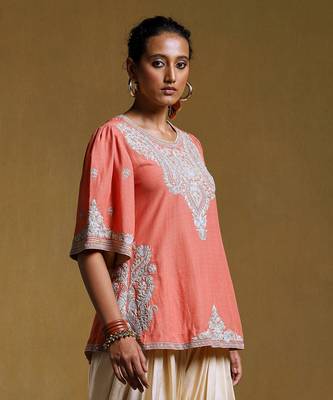 Peach Embroidered Kurti by RITU KUMAR 4