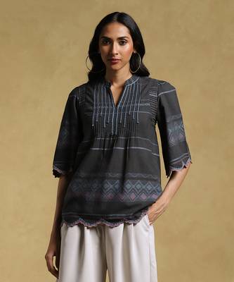 Black Striped Kurti by RITU KUMAR 5