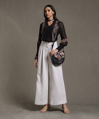 Black Embroidered Kurti by RITU KUMAR 1