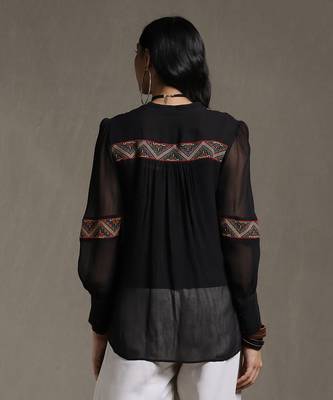 Black Embroidered Kurti by RITU KUMAR 5