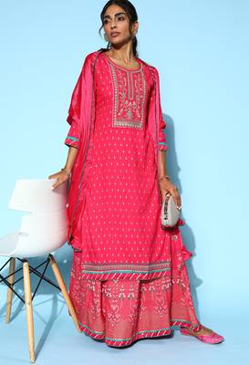 Pink embroidered rayon stitched lehenga 4