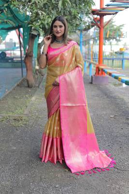 Yellow Woven Organza Saree With Blouse 1