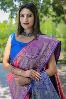 Rani Pink Woven silk blend Blend Saree With Blouse