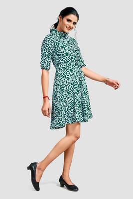 Green printed crepe short-dresses 4