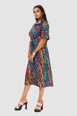 Black printed crepe short-dresses 5