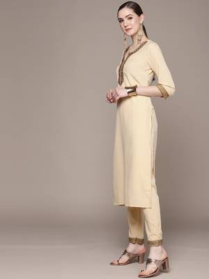 Cream plain crepe kurta sets 2