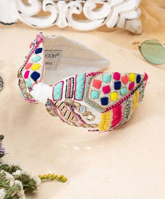 Joey & Pooh X Payal Singhal Feriah Ivory  Headband 1