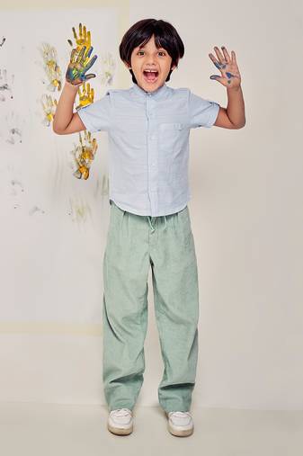 white COTTON MANDARIN COLLAR DRESSY SHIRT
