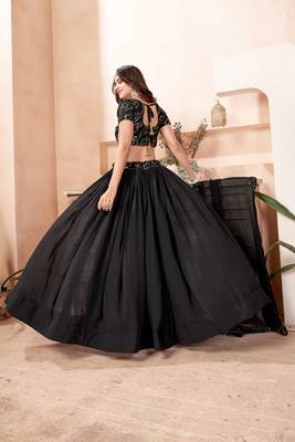 Black embroidered georgette semi stitched lehenga 4