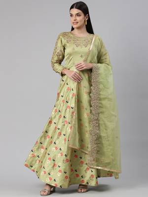 Green woven jacquard long-kurtis 1