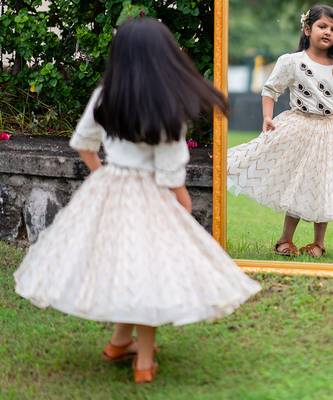 beige organza TWIRLING SKIRT 2