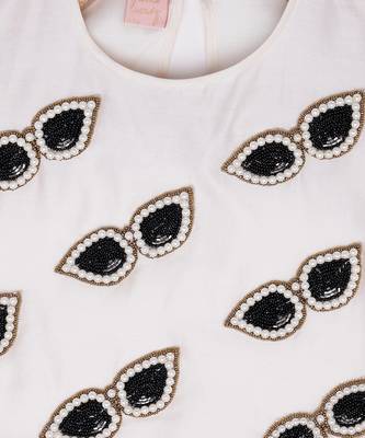 BEIGE CHANDERI EMBROIDERED SUNGLASSES CROP TOP 3
