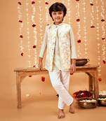 CHANDERI MINT GREEN KURTA PYJAMA WITH FLORAL BANDI