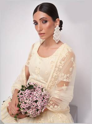 Delectable Off White Cording Thread Embroidered Net Lehenga Choli For Bride 2