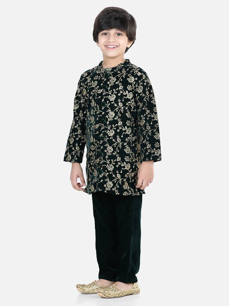 BownBee Boys Full Sleeve Printed Velvet Sherwani -Green