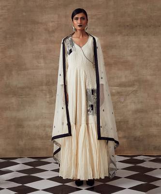 Ivory Angrakha Kurta & Dupatta 1
