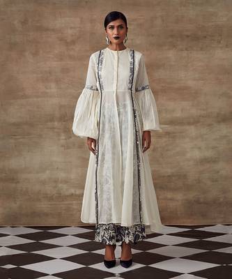 Ivory Iris Straight Kurta Set  1