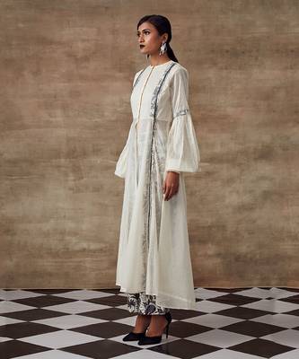 Ivory Iris Straight Kurta Set  2