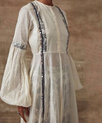 Ivory Iris Straight Kurta Set  4
