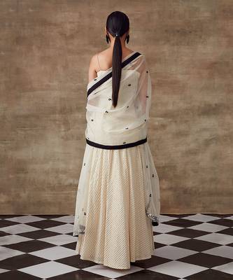 Ivory lehenga set 3