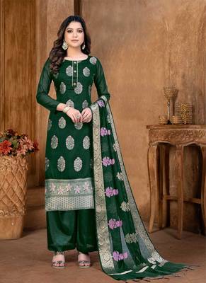 Ethnic And Sophesticated Salwaar Kameez In Green Colour Woven Designer Fabricated On Elegant Banarasi Silk Fabric 1