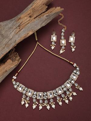 Styylo Fashion Kundan Gold Tone White Stone Studded Choker Necklace With Earring Maangtika 1