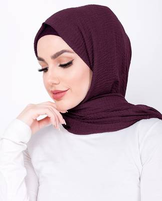 Red plain viscose hijab 1