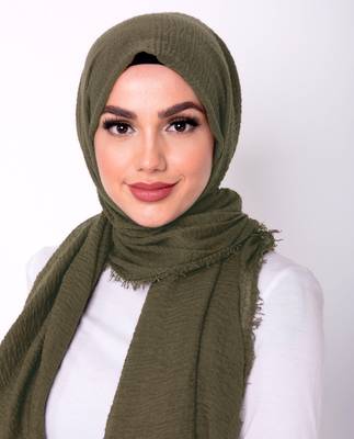Green plain viscose hijab 3