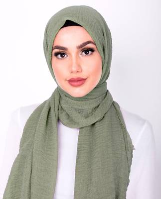Green plain viscose hijab 1