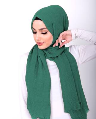 Green plain viscose hijab 1