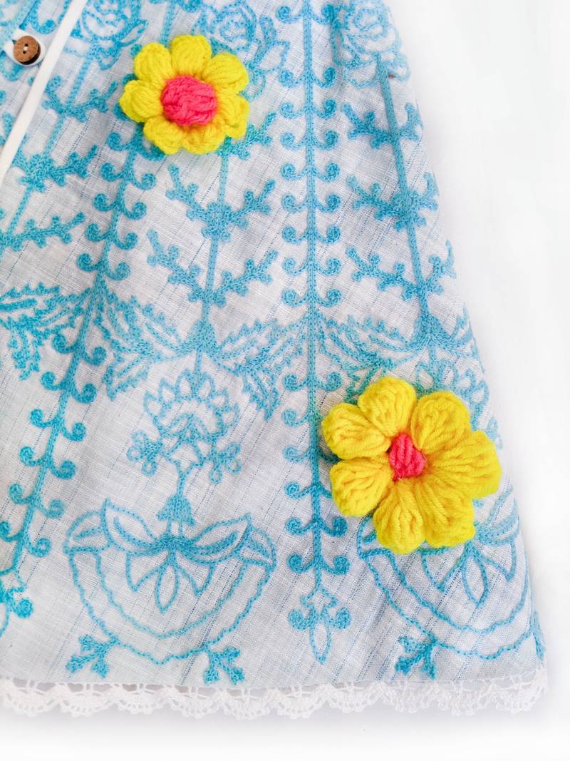 Halemons Sky Spring Woolen Flower Baby Girl Poncho Top