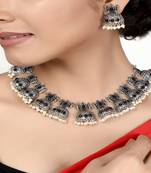 Black necklace-sets