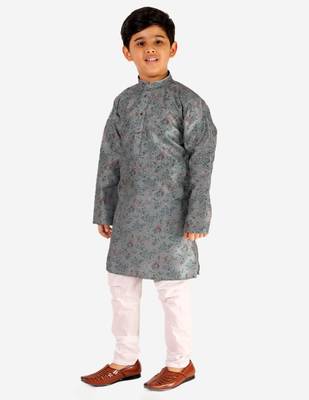 Grey Stripes SIlk Jacquard Kurta Pajama Set // Traditional Wear 2