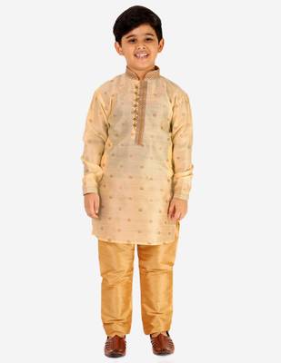 Gold Stripes SIlk Jacquard Kurta Pajama Set // Traditional Wear 4