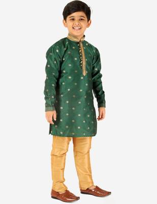 Green Stripes SIlk Jacquard Kurta Pajama Set // Traditional Wear 1