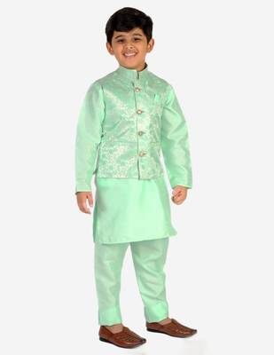 Green Stripes SIlk Jacquard Kurta Pajama Set // Traditional Wear 3