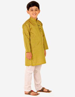 Green Stripes SIlk Jacquard Kurta Pajama Set // Traditional Wear 1