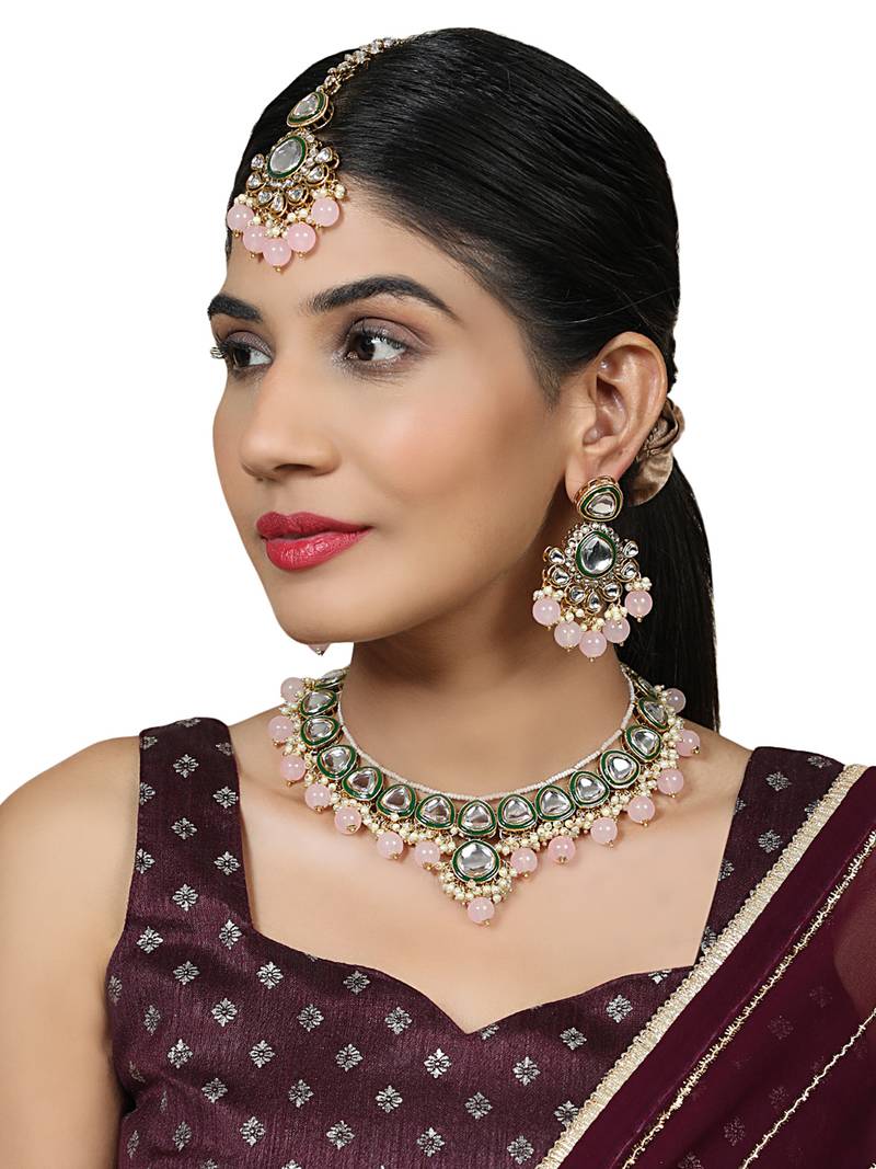 Styylo Fashion Kundan Gold plated Traditional Brass Pink Bead Jewellery set with Earring Maangtika