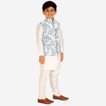 Light Blue Stripes jacquard Silk Kurta Pajama Set // Traditional Wear 1